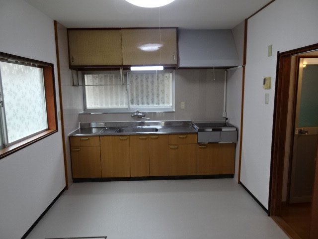 IHコンロ　床下収納付